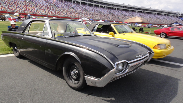 DSC01028 Charlotte Auto Fair 2010