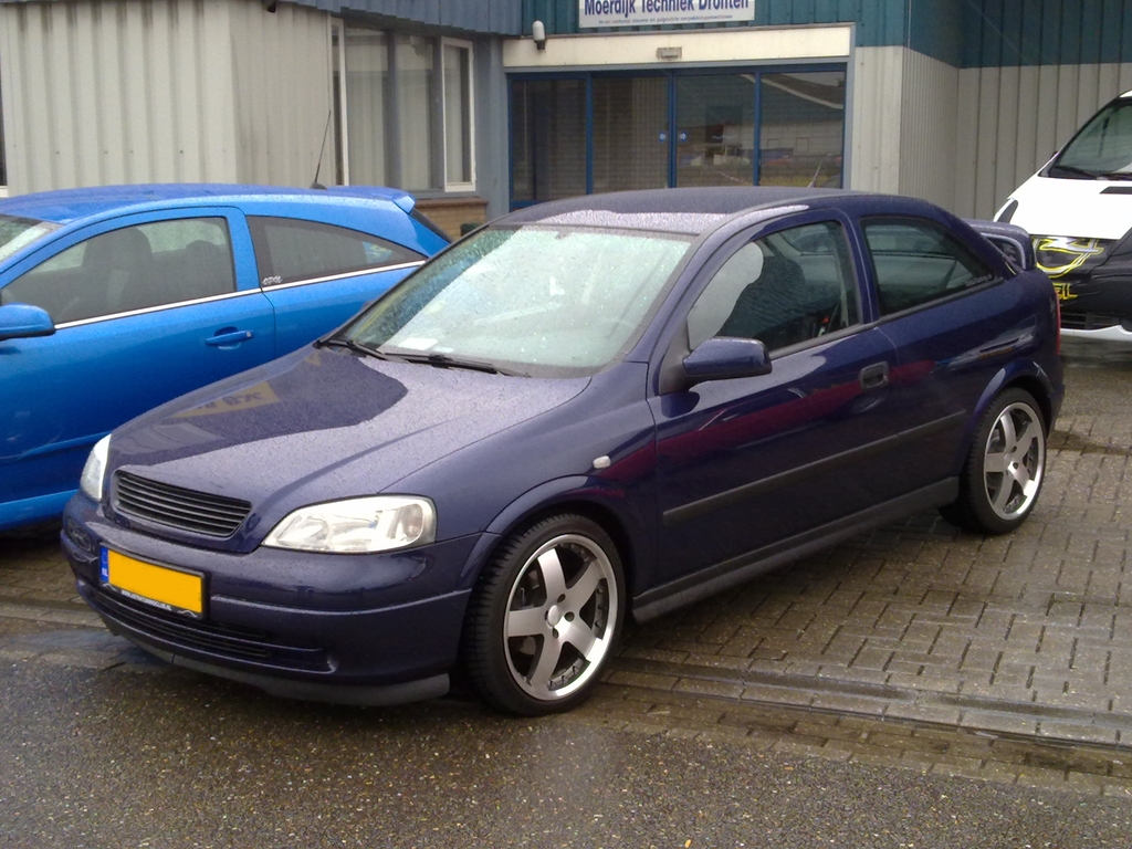 22042012018Kentekenloos - 