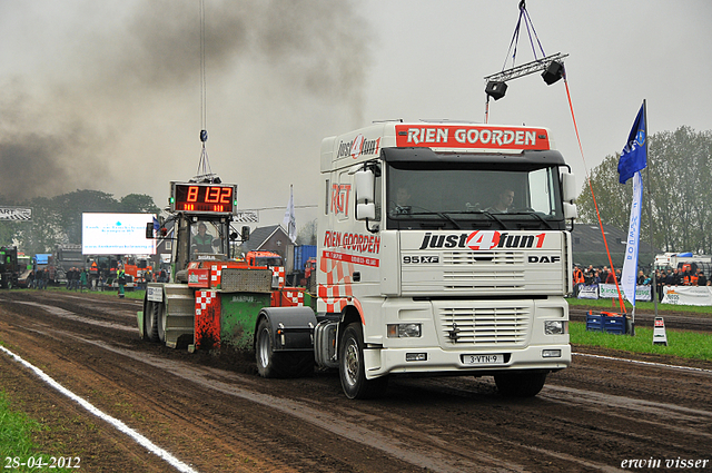 28-04-2012. 072-border Leende 28-4-2012