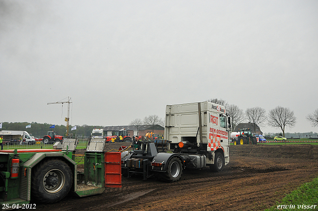 28-04-2012. 074-border Leende 28-4-2012