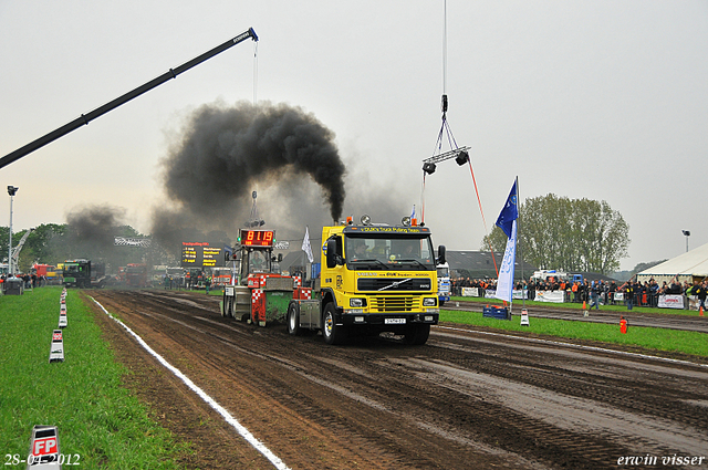 28-04-2012. 110-border Leende 28-4-2012