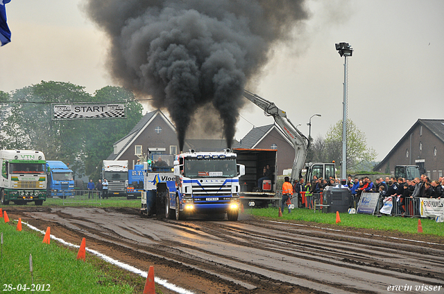 28-04-2012. 232-border Leende 28-4-2012