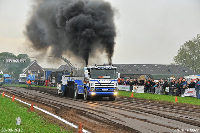 28-04-2012. 239-border Leende 28-4-2012