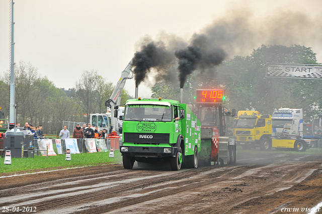 28-04-2012. 254-border Leende 28-4-2012