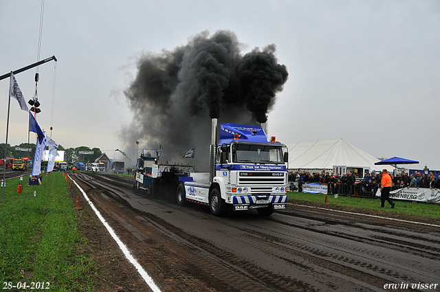 28-04-2012. 323-border Leende 28-4-2012