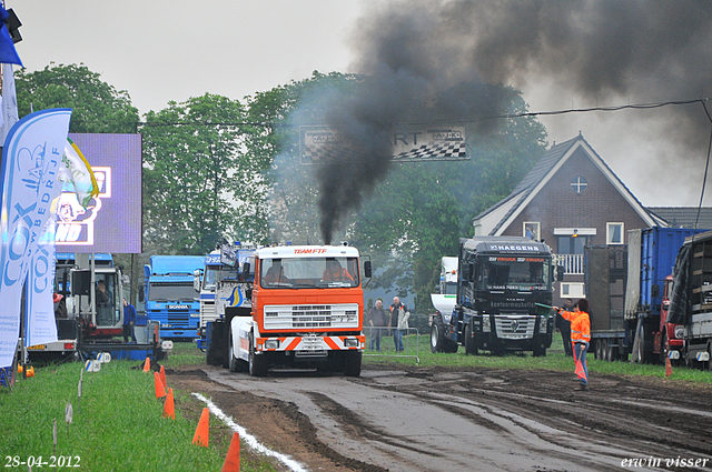 28-04-2012. 396-border Leende 28-4-2012