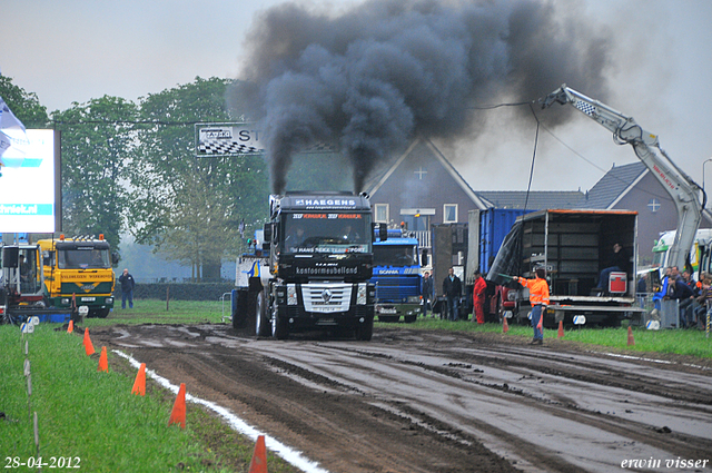 28-04-2012. 412-border Leende 28-4-2012