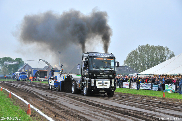 28-04-2012. 421-border Leende 28-4-2012