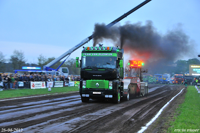 28-04-2012. 523-border Leende 28-4-2012