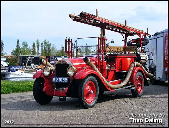 Buick brandweer Smallingerland  B-26155 Brandweer show Assen 30-4-2012