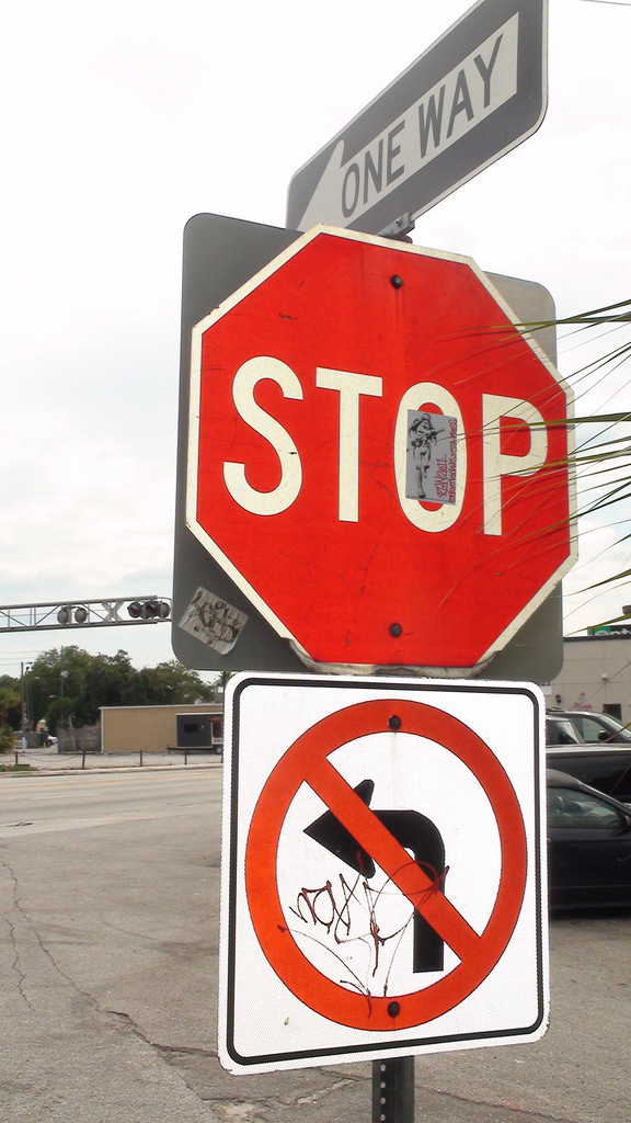 In sta press stop sign iSOR RxW