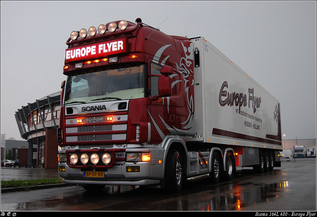 DSC 7088-border Europe Flyer - Scania 164L 480 RAI-Edition