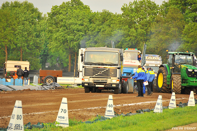 12-05-2012 021-border Stroe 11-05-2012