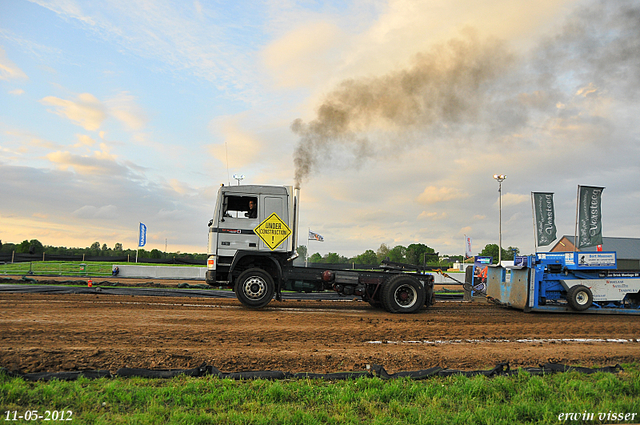 12-05-2012 041-border Stroe 11-05-2012