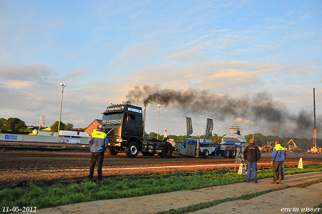 12-05-2012 076-border Stroe 11-05-2012