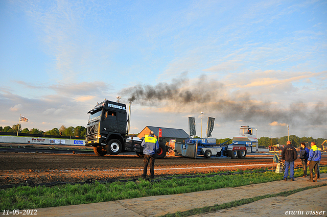 12-05-2012 080-border Stroe 11-05-2012