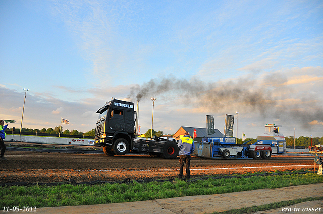 12-05-2012 082-border Stroe 11-05-2012