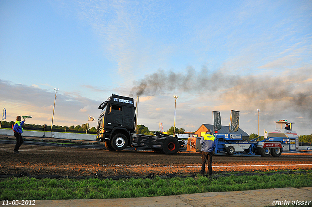 12-05-2012 084-border Stroe 11-05-2012