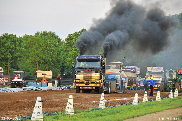 12-05-2012 118-border Stroe 11-05-2012