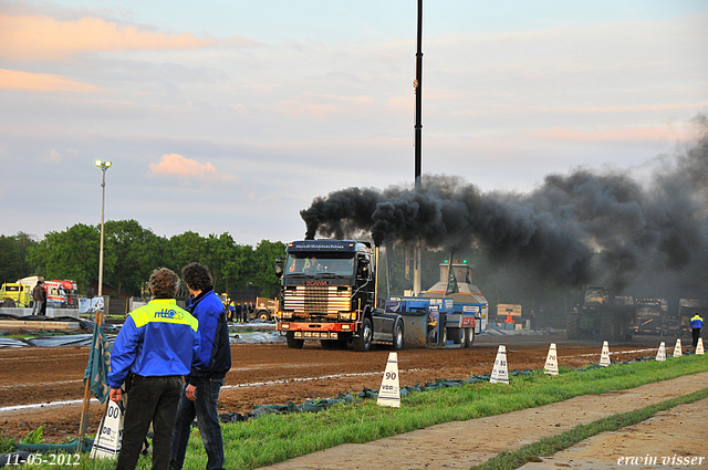 12-05-2012 124-border Stroe 11-05-2012