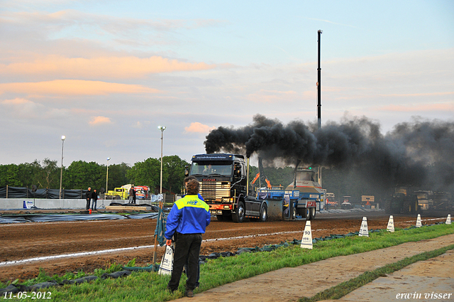 12-05-2012 125-border Stroe 11-05-2012