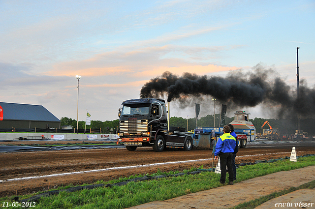 12-05-2012 128-border Stroe 11-05-2012