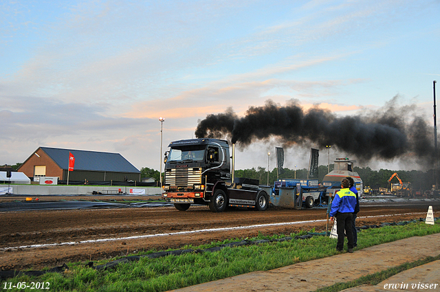 12-05-2012 129-border Stroe 11-05-2012