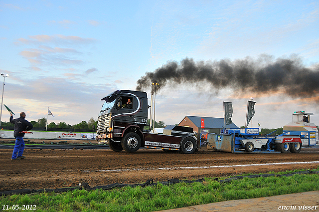 12-05-2012 133-border Stroe 11-05-2012