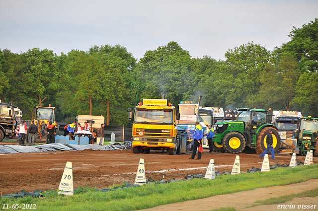 12-05-2012 139-border Stroe 11-05-2012