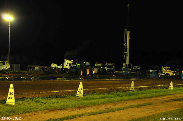 12-05-2012 141-border Stroe 11-05-2012