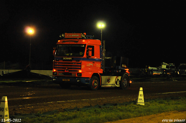 12-05-2012 150-border Stroe 11-05-2012