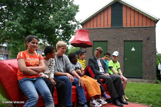 Â© RenÃ© Vriezen 2008-06-15 #0079 Feestelijke oplevering BuurtBanken Presikhaaf zo 15-06-2008