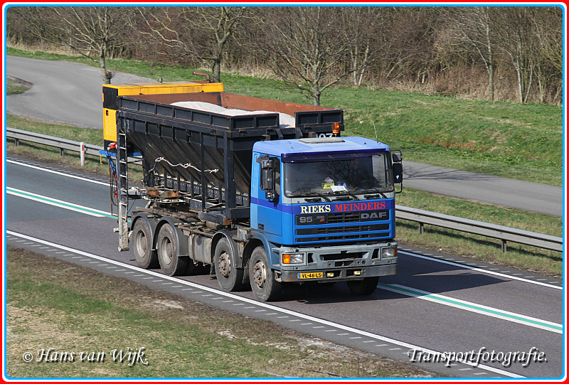 VL-46-LS-border Container Kippers