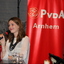 R.Th.B.Vriezen 2012 05 23 3946 - PvdA Arnhem-JS Benefietavond+Veiling voor de Arnhemse Voedselbank woensdag 23 mei 2012