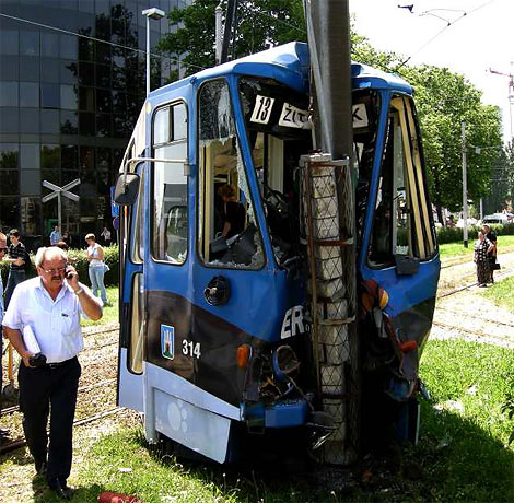 tram1- - 