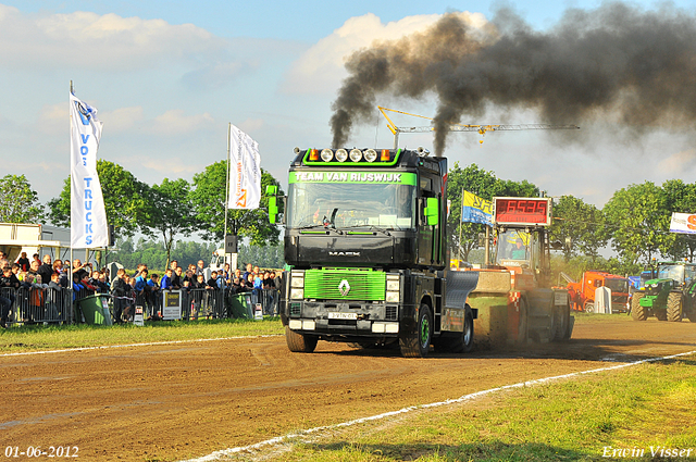 01-06-2012 065-border 01-06-2012 Nederhemert