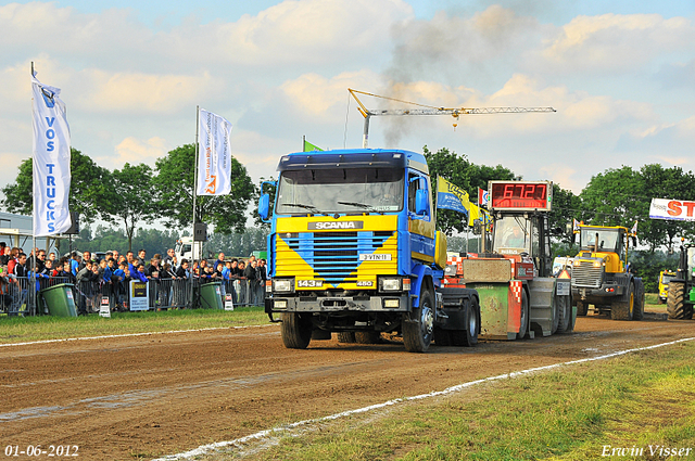 01-06-2012 113-border 01-06-2012 Nederhemert