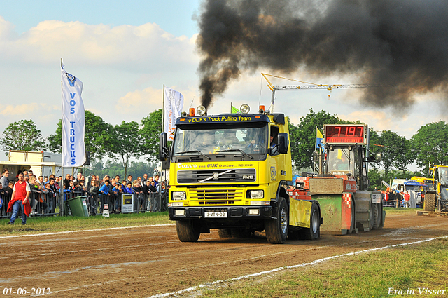 01-06-2012 156-border 01-06-2012 Nederhemert