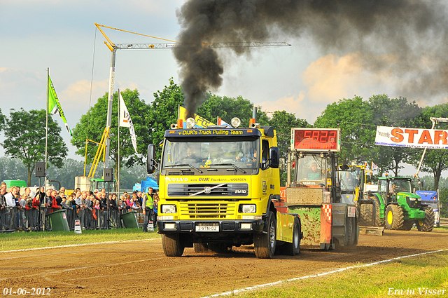 01-06-2012 234-border 01-06-2012 Nederhemert