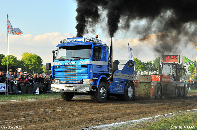 01-06-2012 309-border 01-06-2012 Nederhemert