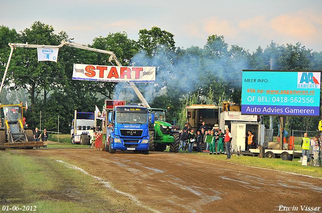 01-06-2012 444-border 01-06-2012 Nederhemert