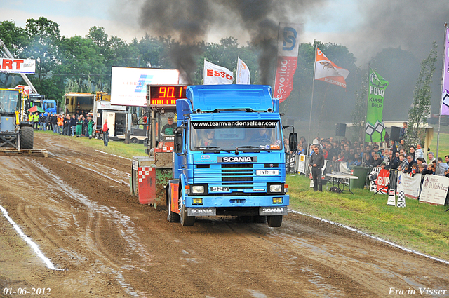 01-06-2012 578-border 01-06-2012 Nederhemert