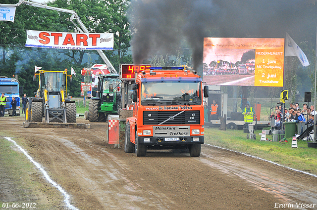 01-06-2012 591-border 01-06-2012 Nederhemert