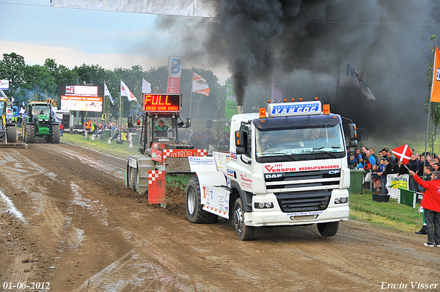 01-06-2012 612-border 01-06-2012 Nederhemert