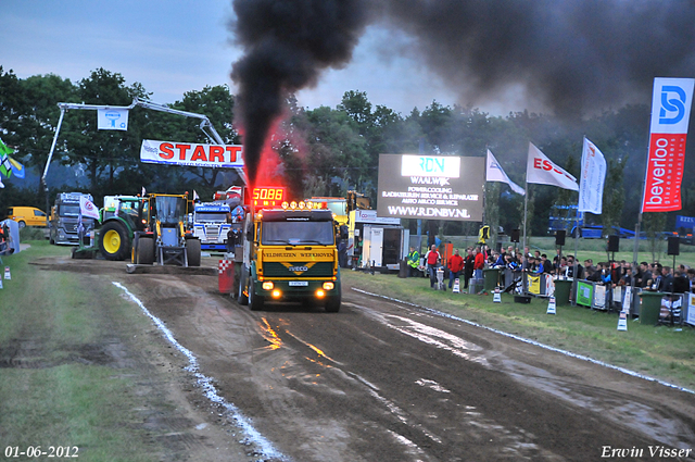 01-06-2012 780-border 01-06-2012 Nederhemert