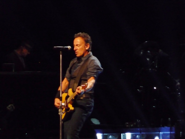P1140896 Bruce Springsteen - Newark - 05-02-2012