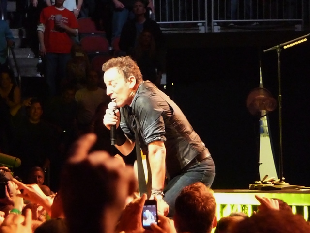 P1200027 Bruce Springsteen - Newark - 05-02-2012