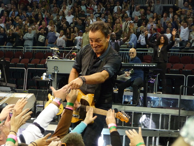 P1140996 Bruce Springsteen - Newark - 05-02-2012