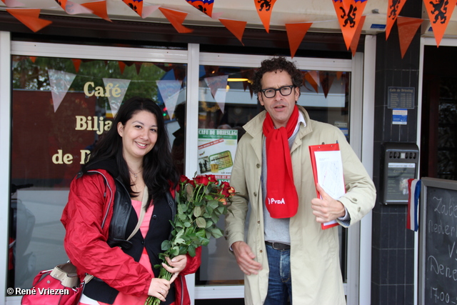 R.Th.B.Vriezen 2012 06 09 4246 PvdA Arnhem Canvassen Malburgen-oost en WC Drieslag zaterdag 9 juni 2012