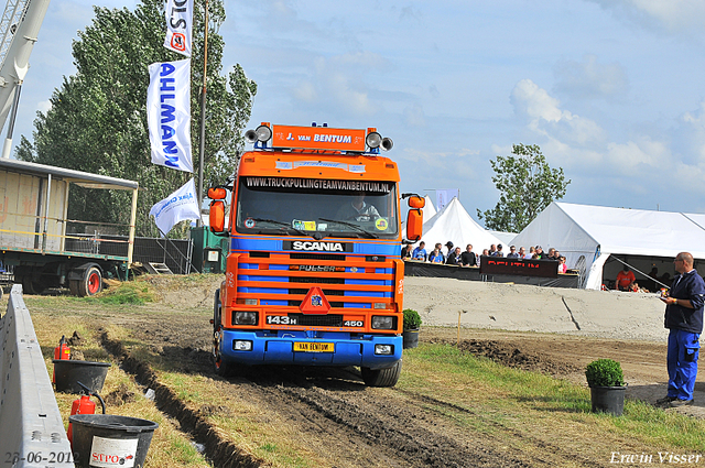 23-06-2012 118-border 23-06-2012 Oudenhoorn